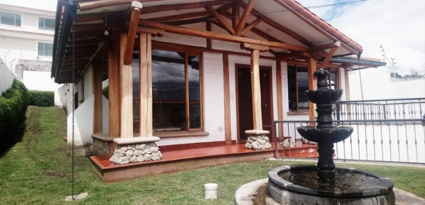 Casa DE VENTA con Acabados de Lujo – Sangolqui