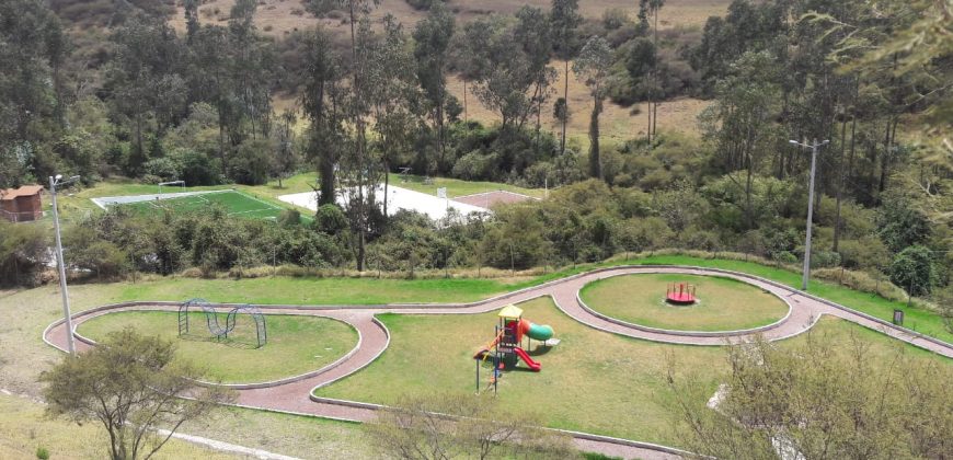 Hermoso Terreno en Venta, Coop. Vivienda Ejercito Nacional (Cazhapamba) 65000$
