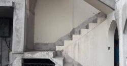 Se vende hermosa casa ubicada entre La ecuatoriana y la Marta Bucaram excelente ubicación