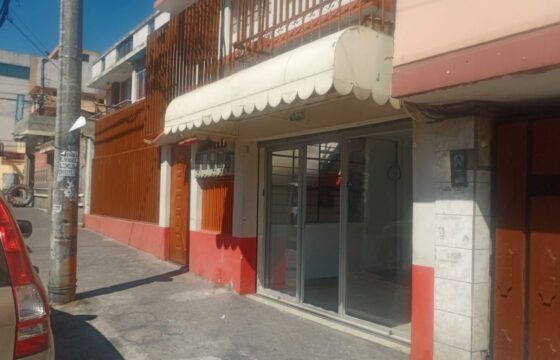 LOCAL COMERCIAL de ARRIENDO sector Santa Maria de la Villaflora, Sur de Quito, Ecuador